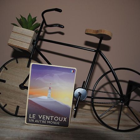 Appartement Cosy Au Deuxieme Etage Malaucène Esterno foto