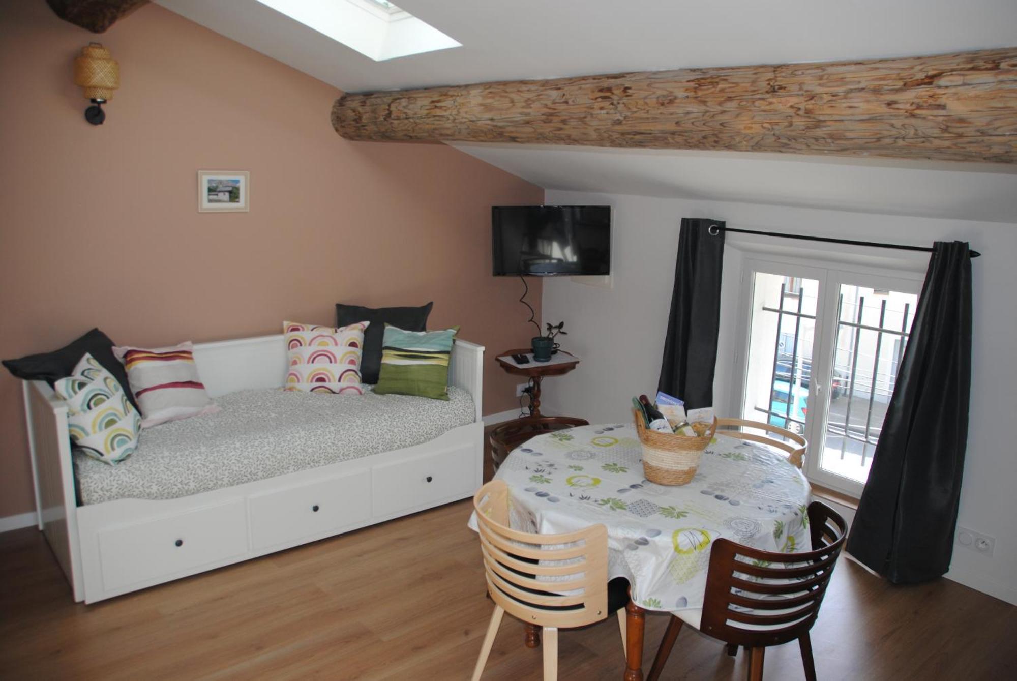 Appartement Cosy Au Deuxieme Etage Malaucène Esterno foto